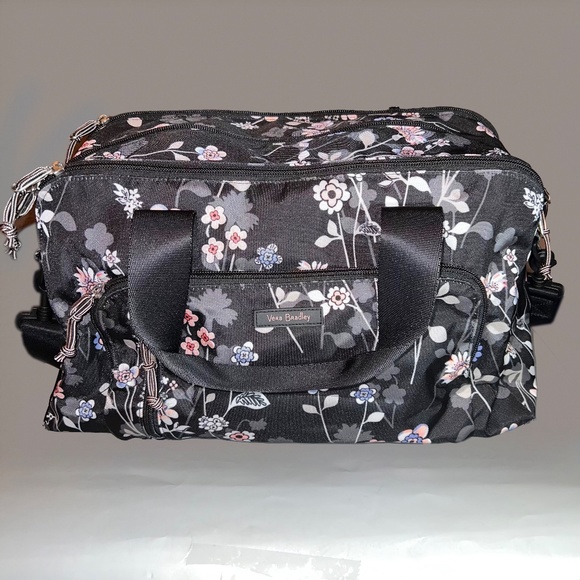 Vera Bradley Handbags - Vera Bradley Duffel Bag